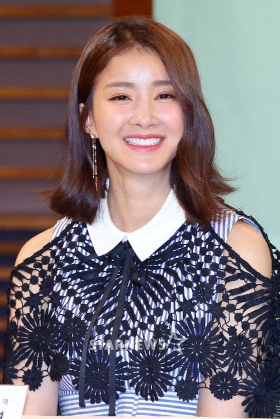 지난 7일 첫 아이를 순산한 배우 이시영/ 사진=이기범 기자