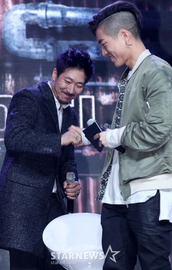 타이거JK(왼쪽), 주노플로 /사진=김휘선 기자