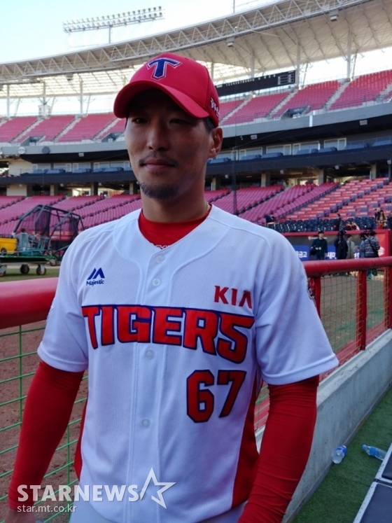 결승타의 주인공이 된 이영욱. /사진=김동영 기자