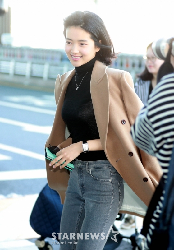 배우 김태리가 단발머리로 변신했다. / 사진=임성균 기자