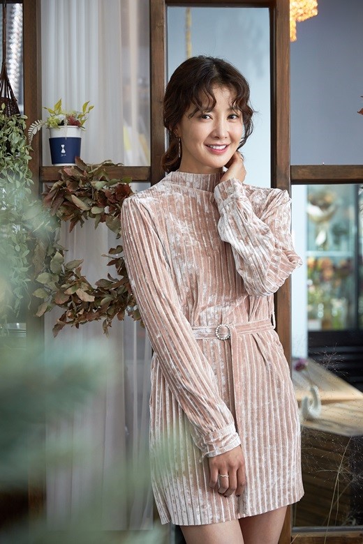 배우 이시영 / 사진=제이앤씨미디어그룹