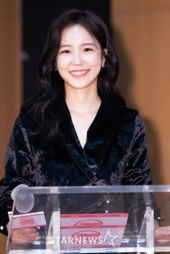 장예원 아나운서가 19일 오전 온라인 생중계로 진행된 엠넷 '캡틴' 제작발표회에 참석해 사회를 보고 있다. /사진제공=엠넷 /사진=이동훈 기자 photoguy@
