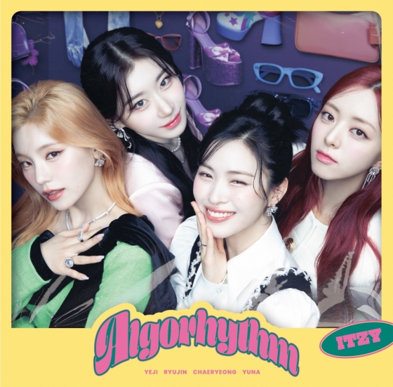 ITZY (있지), 5월 15일 일본 싱글 3집 'Algorhythm' 및 동명 타이틀곡 발매