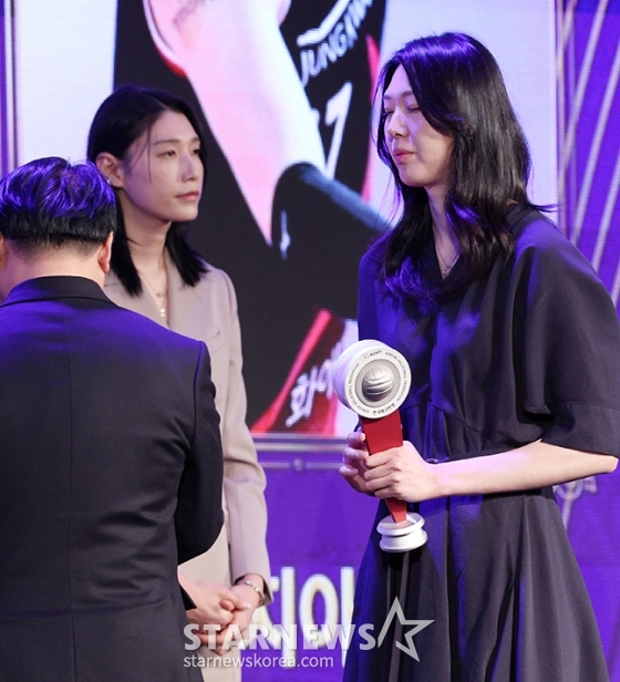 [포토] 김연경 '양효진 축하해'