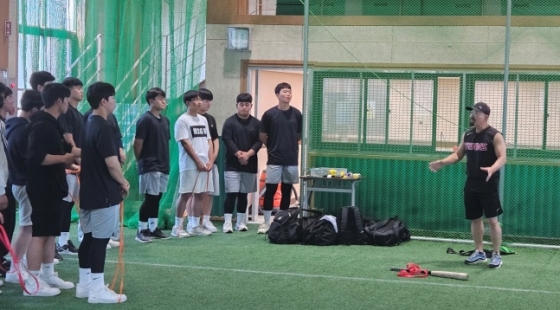 인창고등학교 부상방지 교육 풍경. /사진=KBO 제공