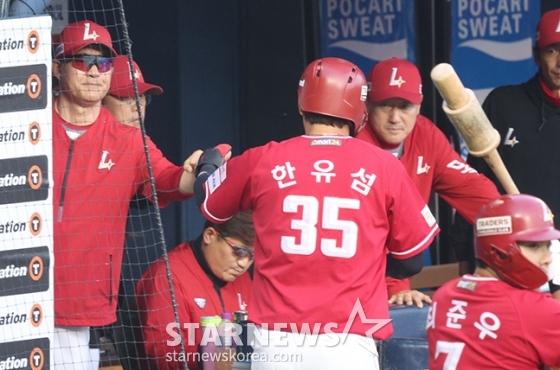 [포토] 이숭용 감독 '작전명 장군멍군'