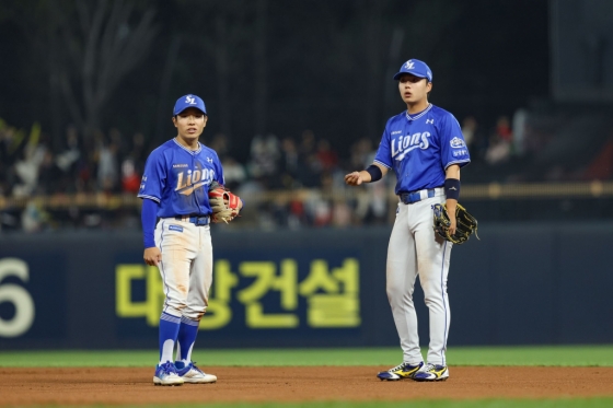 삼성 김현준(오른쪽)과 김지찬. /사진=삼성 라이온즈 제공