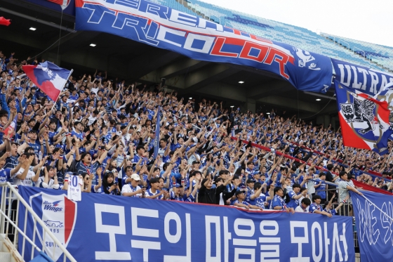 수원월드컵경기장 전격. /사진=한국프로축구연맹 제공