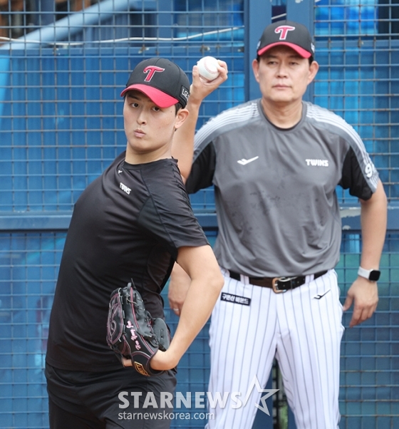 [포토] 허용주 '기회를 놓치지 않겠다'