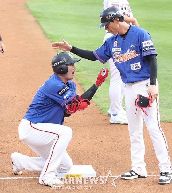 [포토] 하주석 '좋은데 아파요'