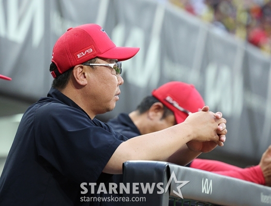 [포토] 이범호 감독 '연패는 없다'