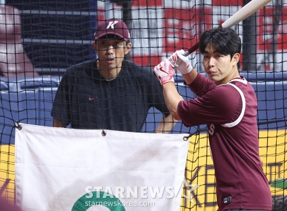 [포토] 박정음 코치 '수종아 정신 바짝!'