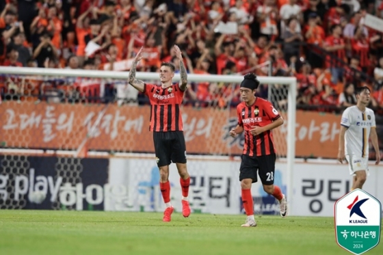 코바체비치(왼쪽). /사진=한국프로축구연맹 제공