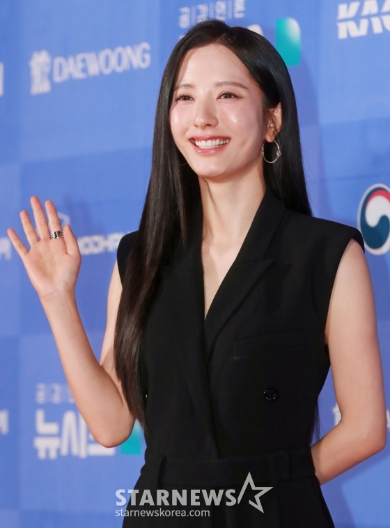 배우 김지연이 22일 오후 서울 역삼동 조선 팰리스 호텔에서 진행된 '제6회 뉴시스 한류엑스포’(2024 K-엑스포)에 참석해 포즈를 취하고 있다. /2022.08.22 /사진=이동훈