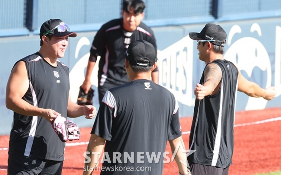 [포토] 황재균 '오늘은 오늘의 해가 떴잖아'