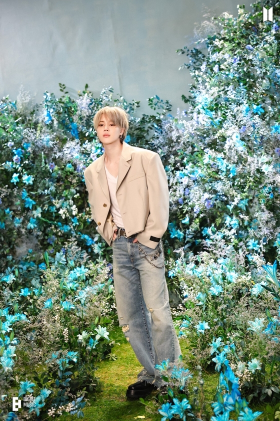 방탄소년단 지민 '비 마인', 통산 14번째 스포티파이 1억 스트리밍 달성..'MUSE' 12억 돌파 '인기 돌풍'