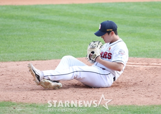 [포토] 김택연 '강백호 강습 타구에...'