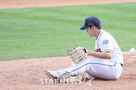 [포토] 김택연 '엎어진 김에 쉬어간다'