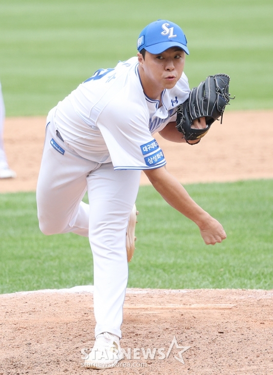 [포토] 김윤수 '가운데로 팡팡'