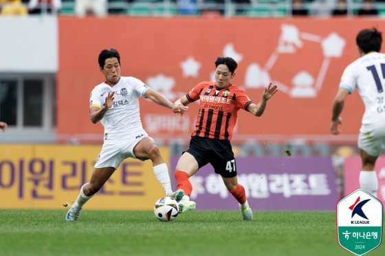 양민혁(왼쪽)과 강주혁. /사진=한국프로축구연맹 제공