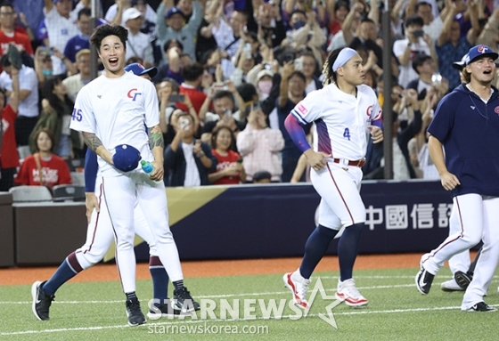 [포토] 린위민 '한국 또 이겼다'