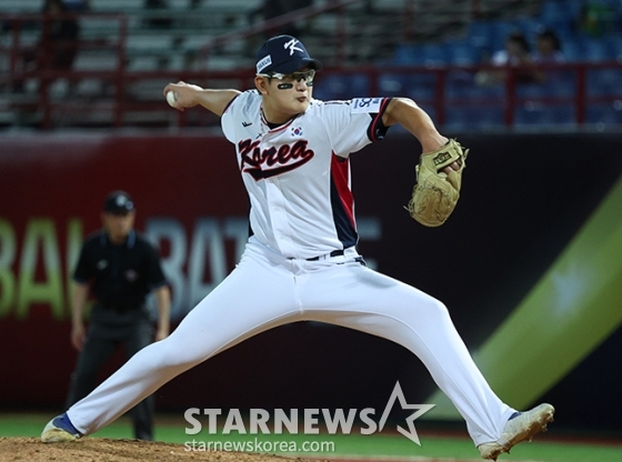 [포토] 김서현 '독수리 역투'