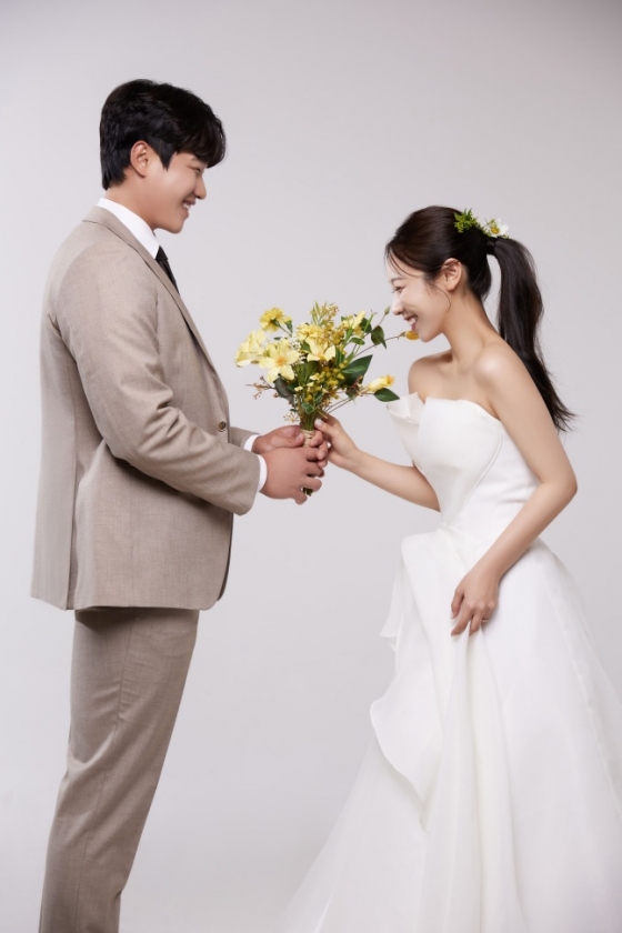 김석환-노혜진 커플. /사진=KIA 타이거즈 제공