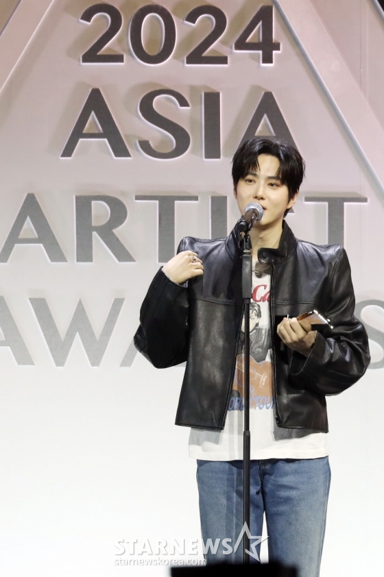 수호 'AAA 베스트엑터 상 수상'[★포토]