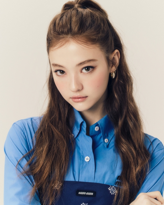 MEOVV(미야오) 엘라, 미우미우(Miu Miu) 새 앰버서더 합류