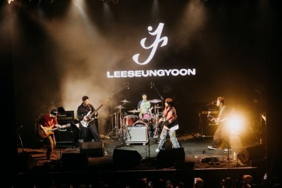 이승윤, 타이베이 접수