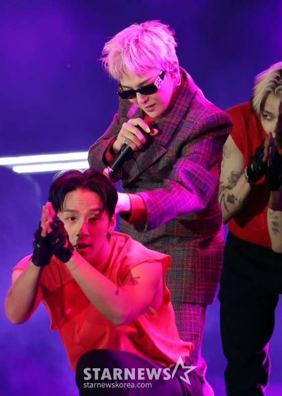 지드래곤 'LIV골프 콘서트 무대'[★포토]