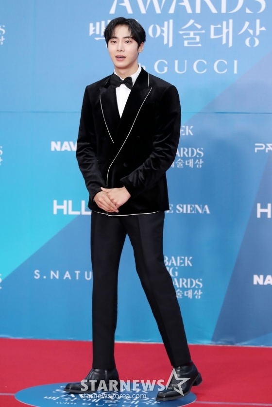 추영우, 백상 참석에 살짝 긴장[★포토]