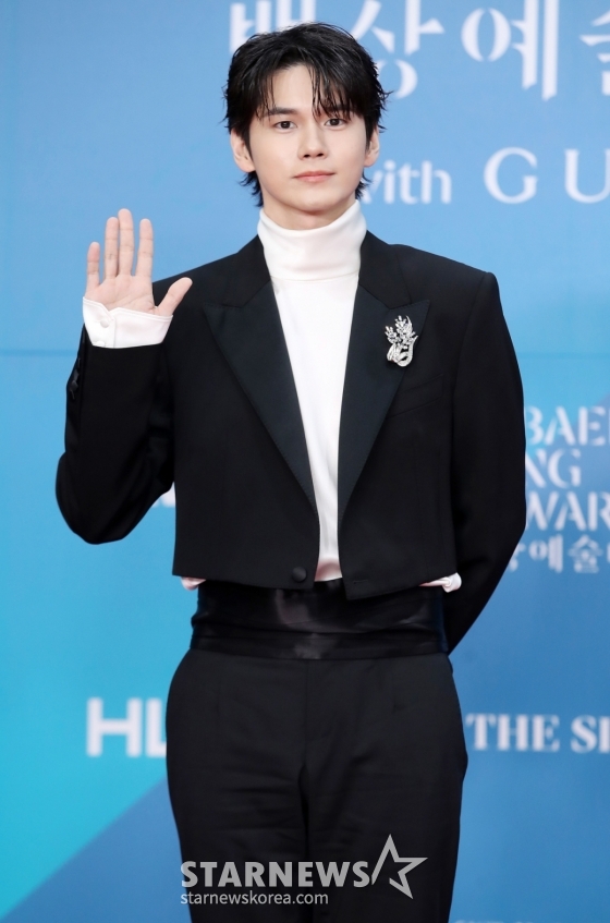 옹성우, 실제 손바닥만 한 얼굴[★포토]