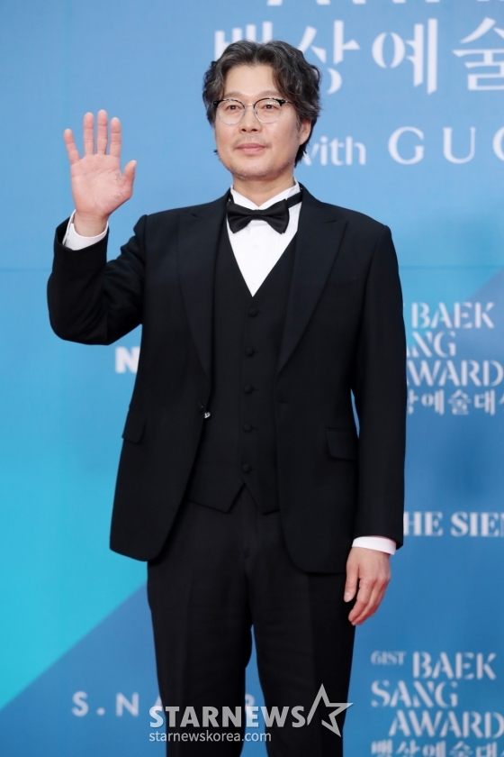 유재명, 베토벤 헤어스타일[★포토]