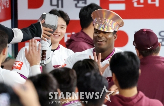 [포토]'ㅎㅎ 폼나지?' 푸이그