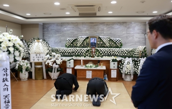 故 이상용 빈소 마련…향년 81세[★포토]