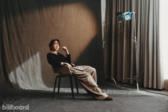 방탄소년단 제이홉 "이제 시작일 뿐"..美 빌보드 매거진 커버 장식