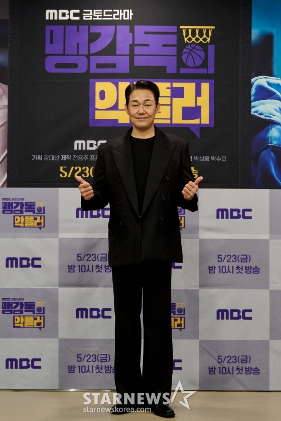 박성웅 '완벽한 수트핏'[★포토]