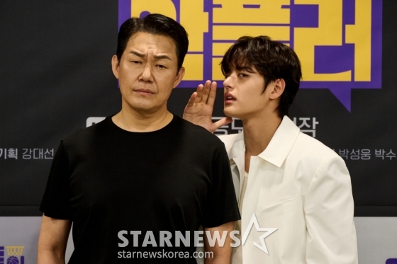 박성웅-박수오 '맹감독의 악플러, 기대하세요'[★포토]