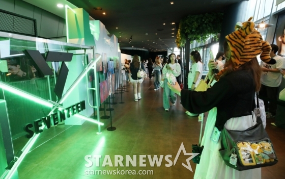 '세븐틴 10주년' 팬 위한 다양한 이벤트[★포토]