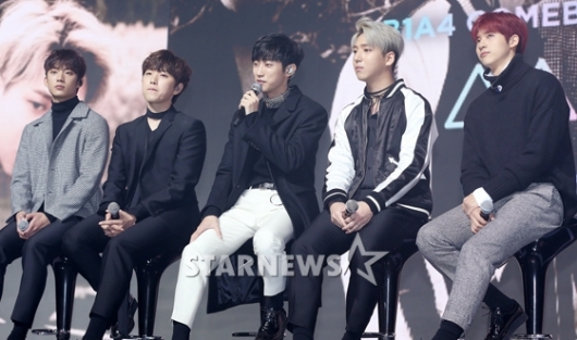 [★포토]B1A4, 'SNL 논란, 팬분들 걱정 딛고 열심히 활동 할 것'
