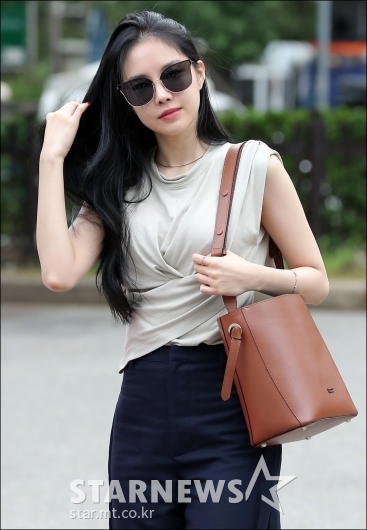 []ճ, '̸ ħ ϴ ̸'