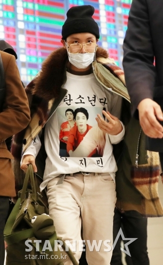 [★포토]제이홉, '방탄소년단 박지민' 티셔츠