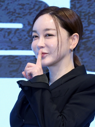김혜은, '동문' 유시민 저격→SNS 설전 "서울대 학력 부끄러워"[스타이슈]