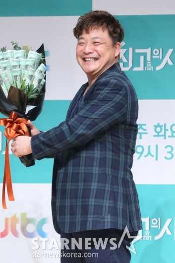 윤정수, 드디어 장가간다..12세 연하 필라테스 강사와 연내 결혼