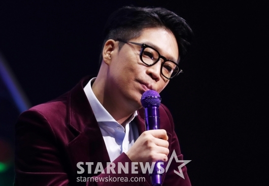 MC몽, 다 내려놓고 유학 떠난다 "떠도는 뜬소문 집중하지마"[전문]