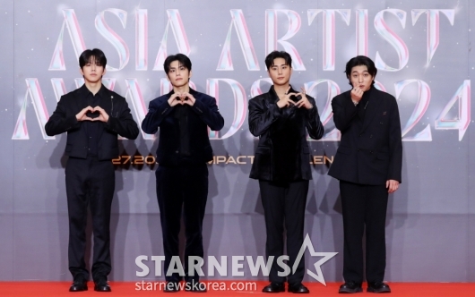10년 커리어에 첫 스크래치..데이식스, 팬미팅 논란 2차 사과 [전문]