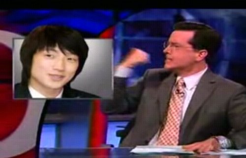 비의 \'타임 200\' 온라인 투표가 코미디 소재로 사용된 \'Colbert On Demand\'의 한 장면.
