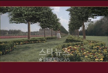 ↑새모델 전지현으로 내세운 롯데건설의 신규 광고 