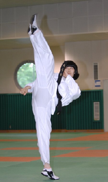 ↑임수정 태권도 국가대표 선수(사진=베이징올림픽 대한민국선수단 공식홈페이지)